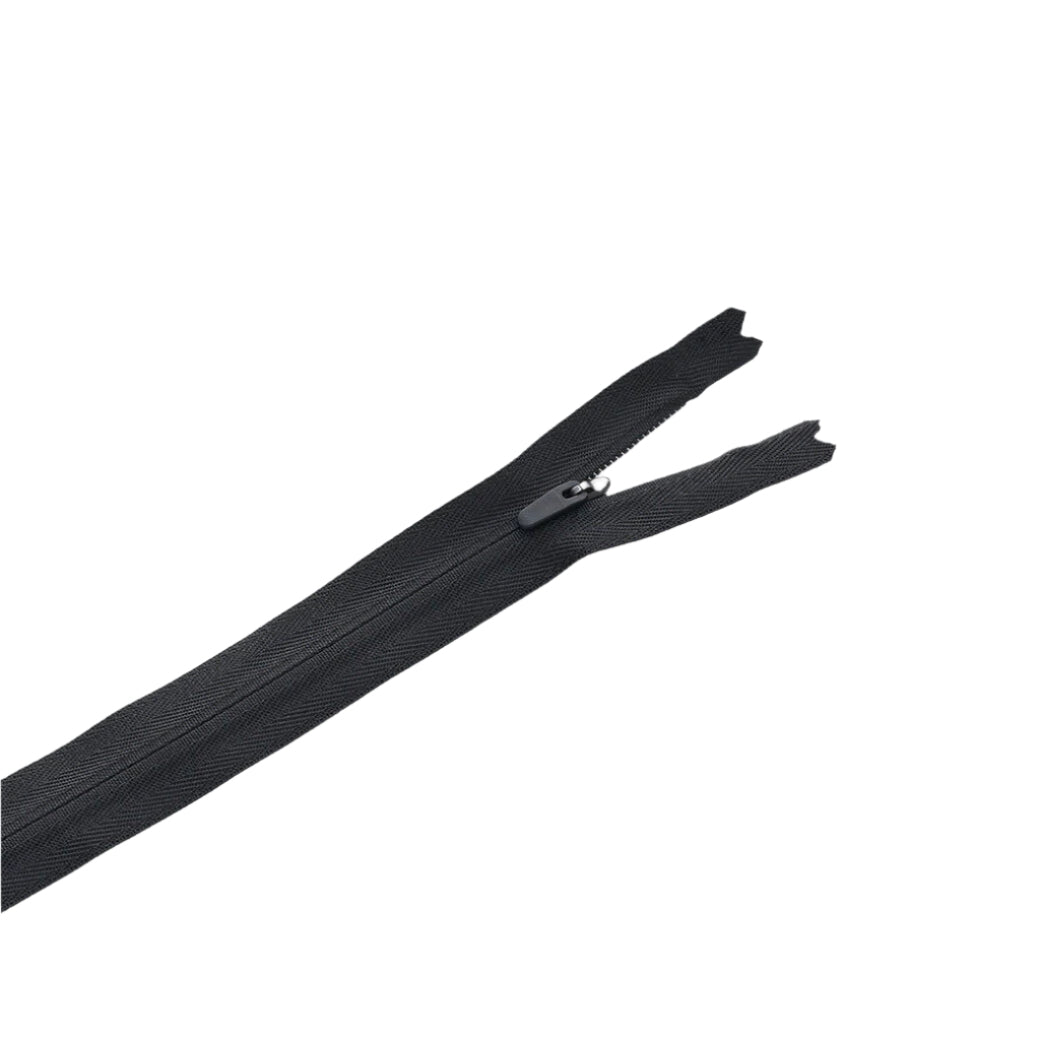CONCEAL® Zipper with Staydown Puller
