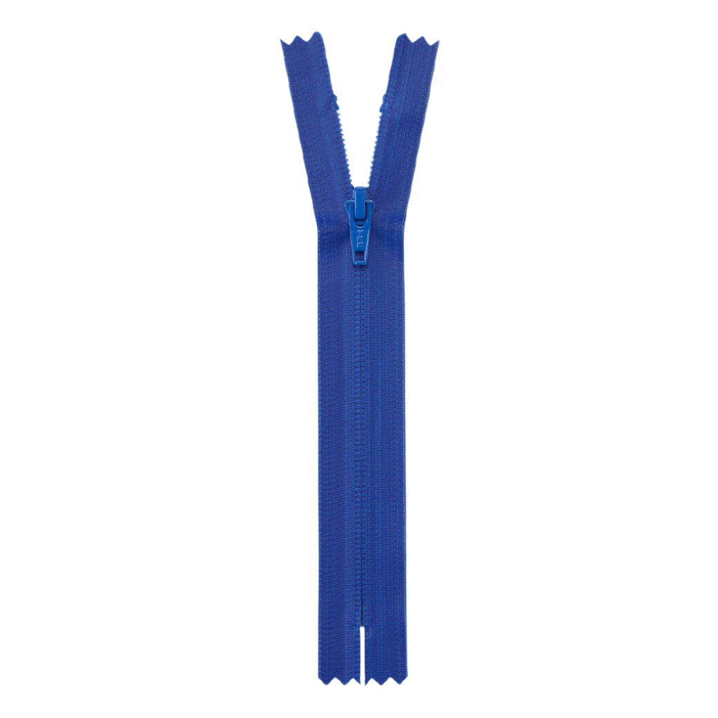 FLATKNIT® AquaGuard® – Lightweight Water-Repellent Zipper