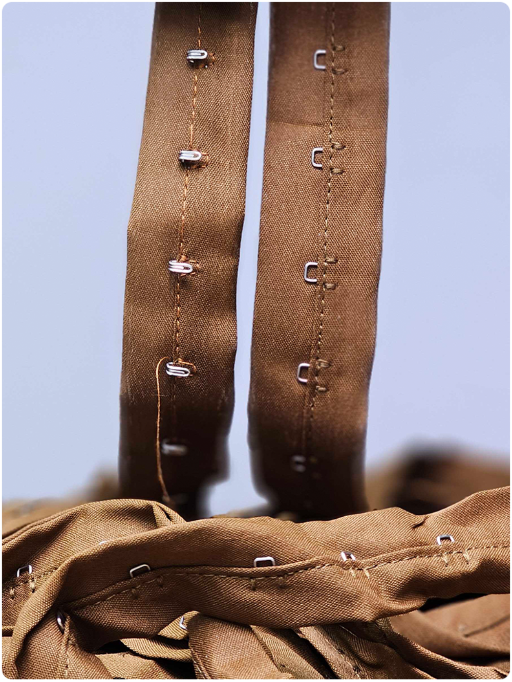 Hook Eye Patti - Rust Proof