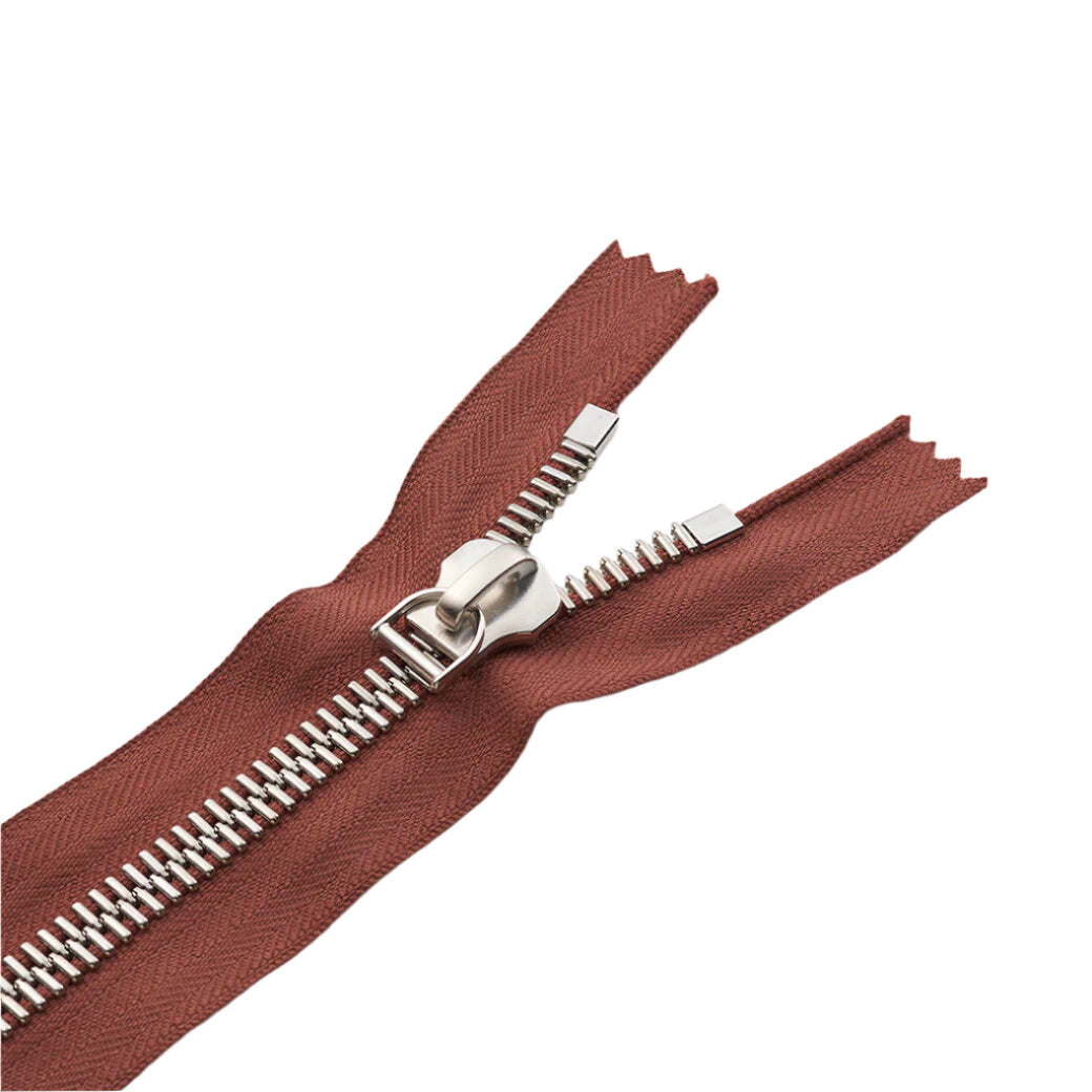 EXCELLA® Cast Zipper