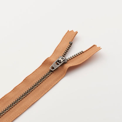 YZiP® – Heavy-Duty Metal Zipper for Denim Garments